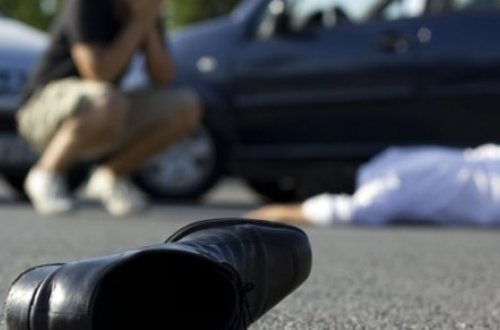 Bakıda iki piyadanı maşın vuraraq öldürüb