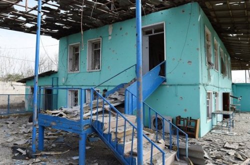 Ermənilərin Tərtərdə dağıtdığı evlər bərpa olunur