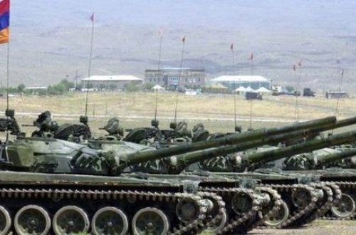 Ermənilər Qarabağda təlimlərə