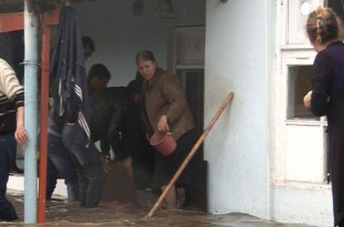 Gəncədə su basmış evlərdən son xəbər