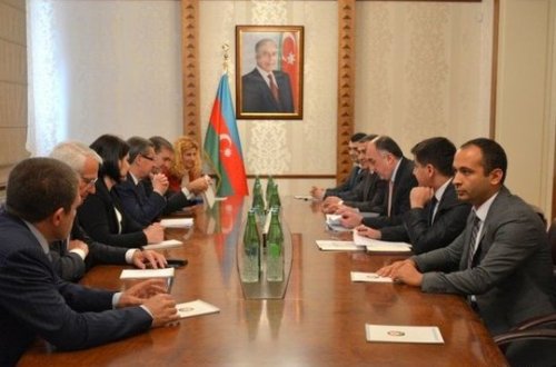 Elmar Məmmədyarov İtaliya Senatının nümayəndə heyətini qəbul edib