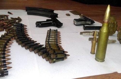 Bakıda zibillikdə silah-sursat aşkarlanıb