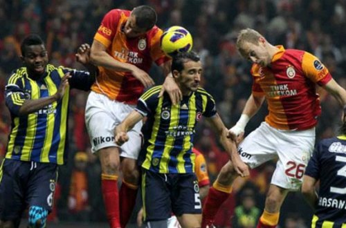 “Fənərbaxça” “Qalatasaray”a qarşı - Türkiyədə final həyəcanı