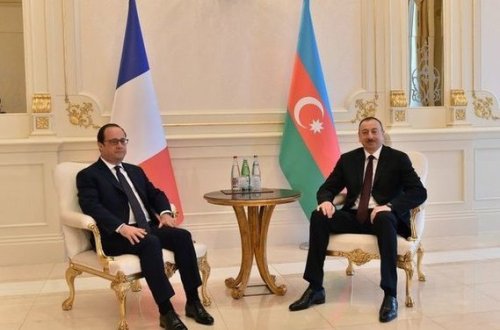 Fransua Olland İlham Əliyevi təbrik etdi