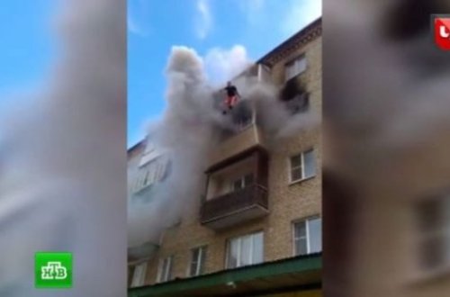 Rusiyada bir ailə özünü beşinci mərtəbədən atdı