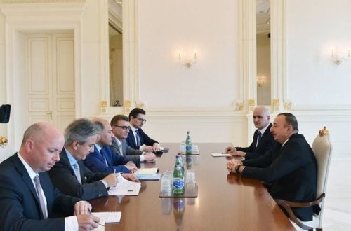 İlham Əliyev Suma Çakrabartini qəbul etdi