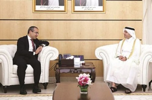 Mikayıl Cabbarov qətərli həmkarı ilə