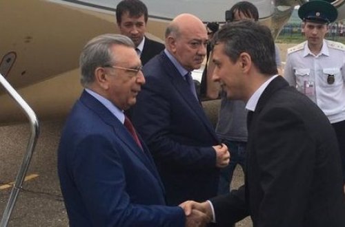 Ramiz Mehdiyev Qroznıda səfərdədir