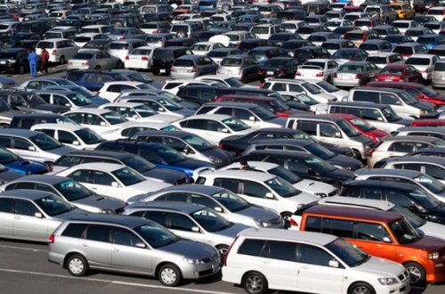 Azərbaycana avtomobil idxalı yeddi dəfə azalıb