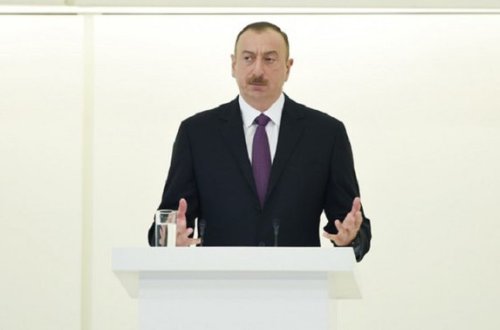 İlham Əliyev İstanbul sammitində