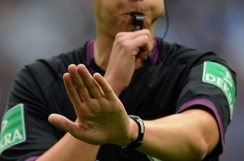 Azərbaycan çempionatında biabırçı hakim səhvi