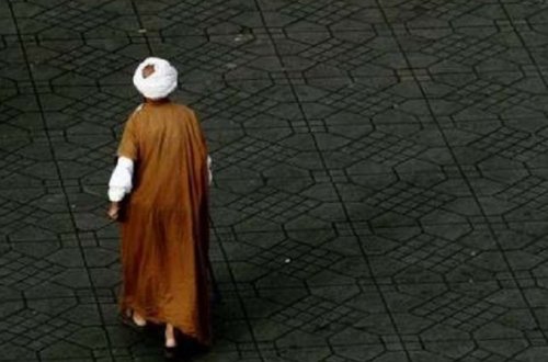 Lüt şəkilləri ilə şantaj edilən axund: