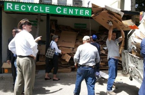 ABŞ Azərbaycana məişət tullantılarının təkrar emalında kömək təklif edir