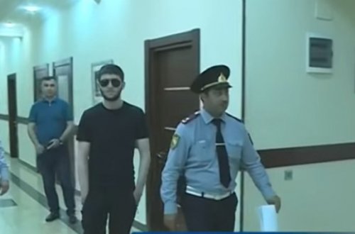 Bakıda 20 polisin tutduğu «avtoş» məmur oğlu imiş