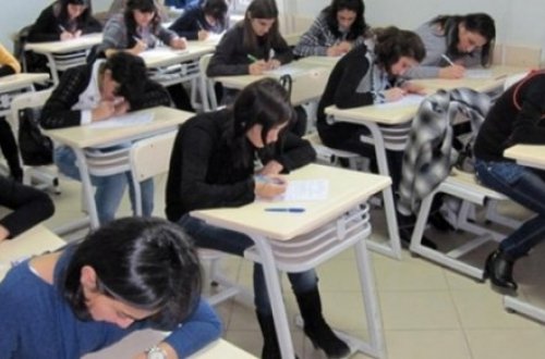 Ödənişli ixtisaslara qəbul yeni qaydalar əsasında aparılacaq