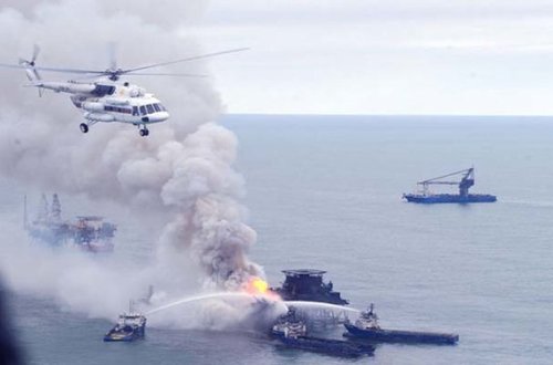 Rusiyada vertolyot qəzaya düşdü