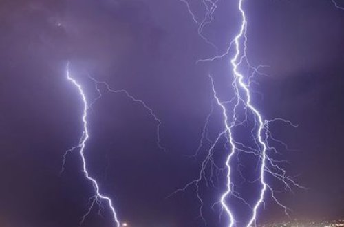 Banqladeşdə ildırım vurmasından