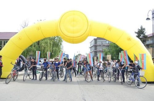 Quba gəncləri velosiped yürüşü etdilər