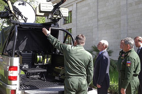 Putini güldürən hadisə