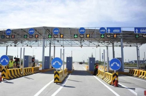 Azərbaycanda ilk ödənişli yol çəkilir