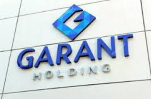 Bakıda şirkət binasını tüstü bürüdü