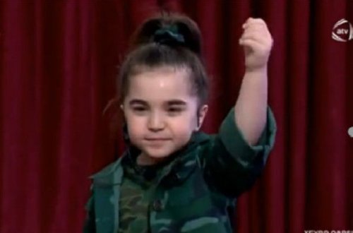 5 yaşlı Nurayın “Əsgər” mahnısı internetdə rekord qırdı