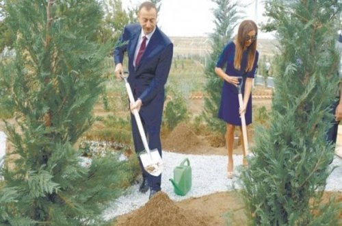 Prezident İlham Əliyev və xanımı