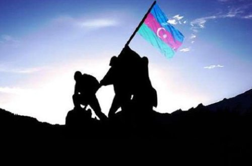 Lələ Təpəni qoruyan zabitimiz: