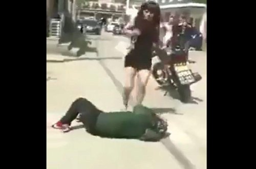 Qız onu soymaq istəyənləri peşman etdi