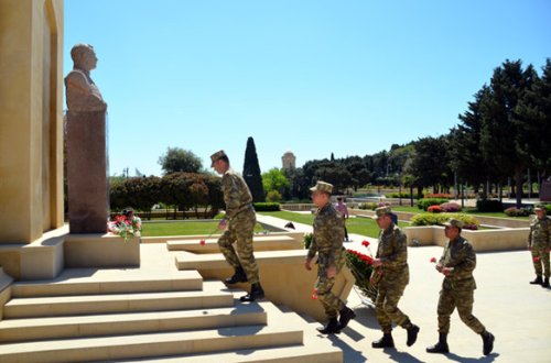 Böyük Vətən müharibəsində həlak olanların xatirəsi yad edilib