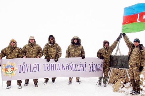 Dövlət Təhlükəsizliyi Xidmətinin əməkdaşları 