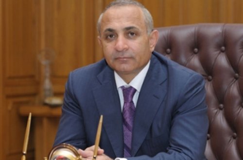 Abramyan nazirlərlə Qarabağa gedir