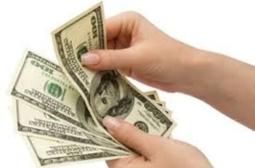 Hesabına 4 milyon dollar yüklədilər