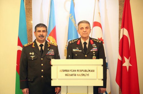 Zakir Həsənov Türkiyə ordu generalı ilə danışıqlarda