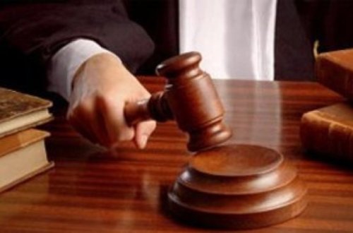 Bakıda qızını 7 il zorlayan ataya ən ağır cəza istənilib