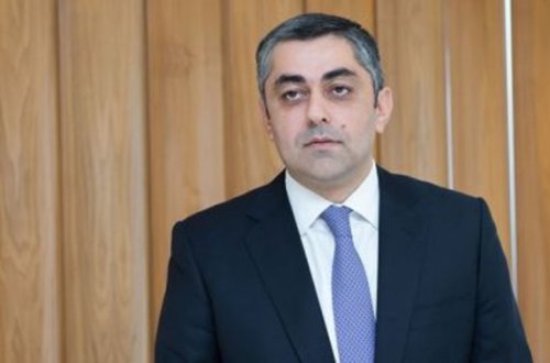 Rabitə və yüksək texnologiyalar naziri vətəndaşlarla görüşüb