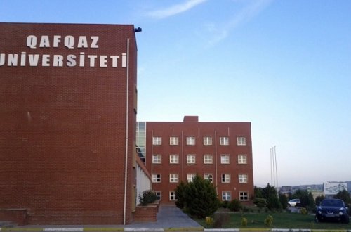 Qafqaz Universitetinin adı dəyişdirilməyəcək - Açıqlama