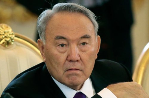 Nazarbayev G20 üçün Çinə getdi