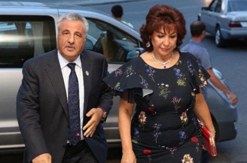 Tağı Əhmədov xanımı ilə toyda — FOTO