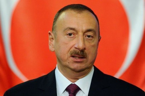 İlham Əliyev Özbəkistan xalqına başsağlığı verib