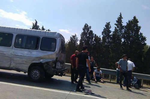 Bakı-Sumqayıt yolunda avtobus qəzası - Foto