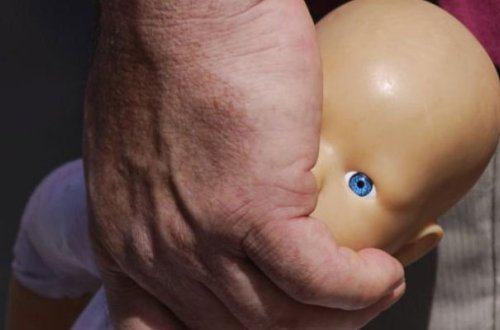 Bakıda 8 yaşlı qızı zorlayan gəncin cəzası məlum oldu