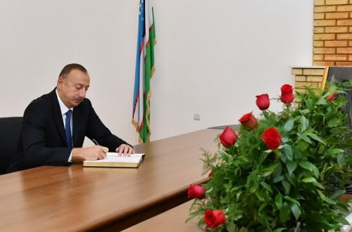 İlham Əliyev Kərimovla bağlı ürək sözlərini yazdı - FOTOLAR