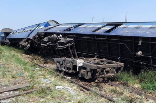 Misirdə dəhşətli qatar qəzası: ölən və yaralanan var