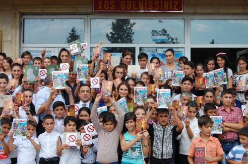 Millət vəkili Yeni Dərs ili bağlı Tovuzda uşaqlar üçün “Kitab Günü” keçirib