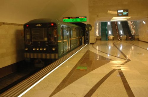 Bakı metropolitenində maliyyə fırıldaqları AŞKARLANDI