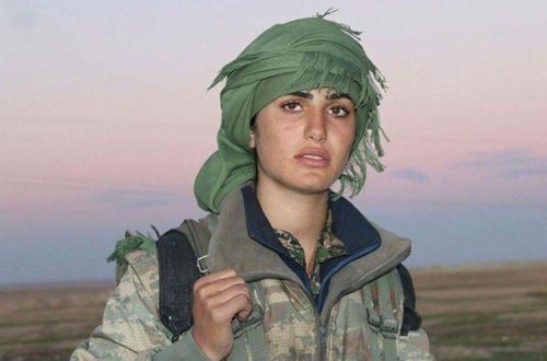 Kürdlərin “Ancelina Coli”si öldürüldü - İŞİD-in ən gözəl düşməni..