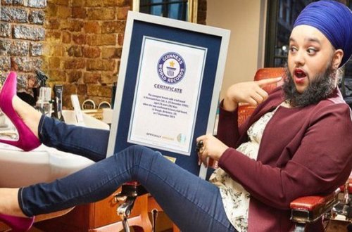 Britaniyalı saqqallı qadın Ginnesin Rekordlar kitabına düşdü - FOTOLAR