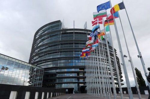 Avropa Parlamentinin vitse-prezidenti: Azərbaycanda keçiriləcək referendumun nəticəsinə hörmətlə yanaşacağıq