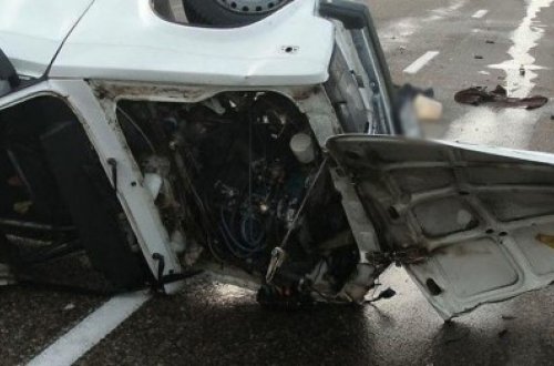 Qazaxda avtomobil aşdı - Sürücü və sərnişini öldü